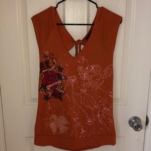 Open back rose detail tank sz Lrg